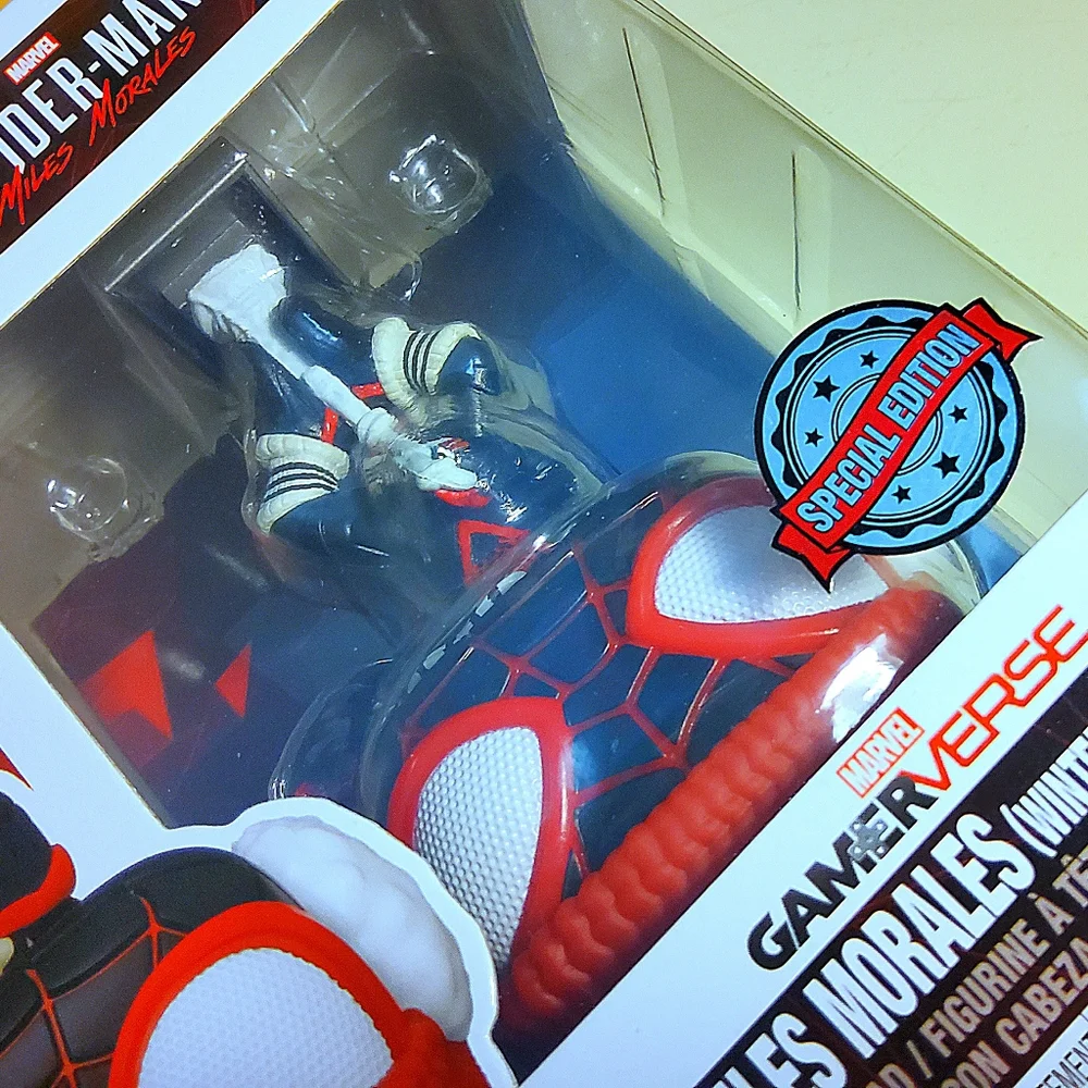 Funko Pop #774 Miles Morales Winter Suit Excl #21 Miles on Subway Train w Cases - Picture 5 of 13
